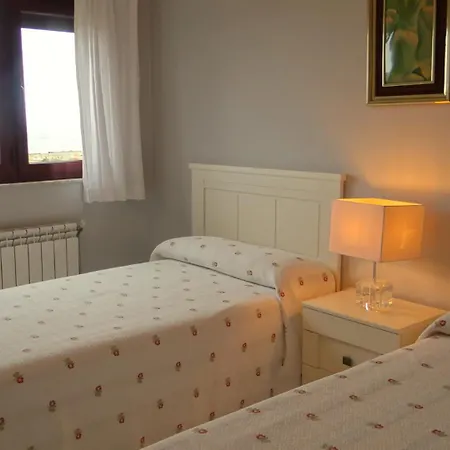 Casa Ramona Vivienda En Primera Linea De Playa * Carnota